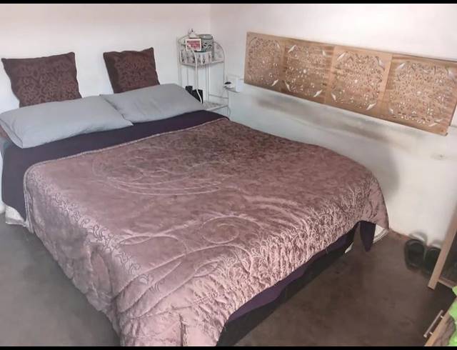 2 BEDROOM PROPERTY TO RENT IN LOTUS GARDENS